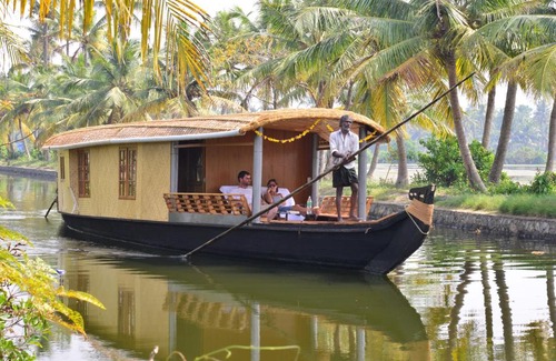 Cherthala House | Breeze Backwater Homes