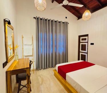 Dickwella Hotel | Breeze Bay Villa