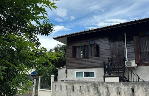 Chiang Mai House | Breeze Through · Chill in the Wooden House
