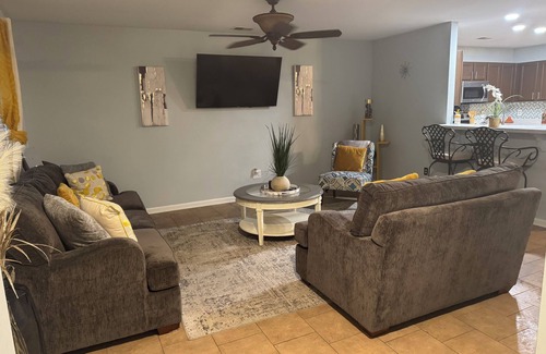 Bluffton House | Breezy 5-Bed Home with Walk-In Closets, Fenced Yard, Lagoon View, and Utilities