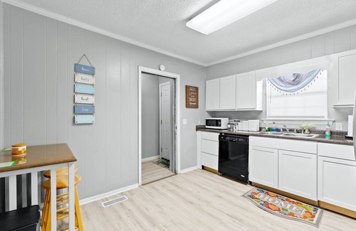 Missionary Ridge House | Breezy and Relaxing