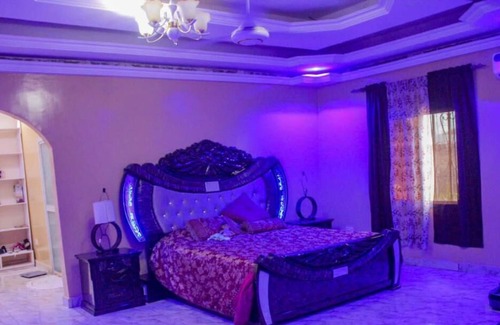 Lamin House | Breezy Bahama Bungalow