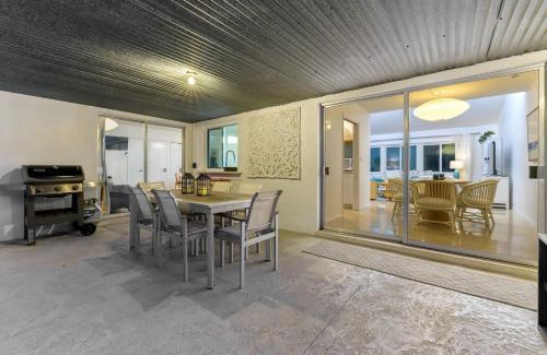 Harbor Hills House | Breezy Blue-Pool Hot Tub Minutes to Beach Games