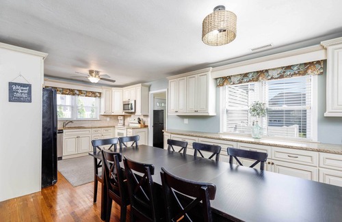Gold Coast House | Breezy Ocean City Home: Walk to Beach + Boardwalk!