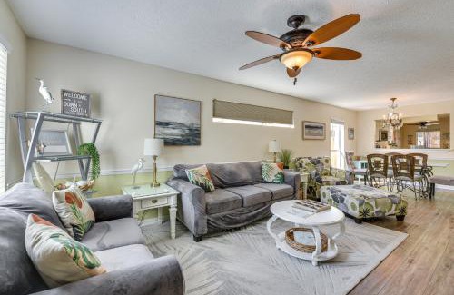 El Centro Beach House | Breezy PCB Vacation Rental with Lanai, Walk to Ocean