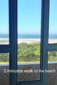 Kingsborough Apartment | Breezy Seaview- On the Beach