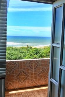 Kingsborough Apartment | Breezy Seaview- On the Beach