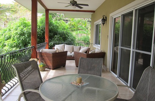 Playa Hermosa Condo | Breezy tropical condo - 3Bed, 2Bath - 2 min from the beach