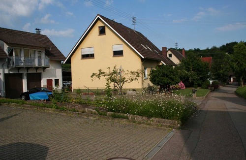 Herbolzheim Apartment | Breig, s apartment