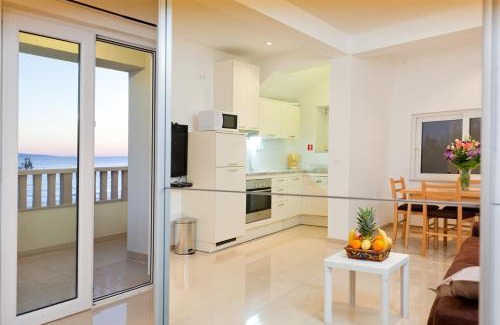 Brela Apartment | Brela Beachfront