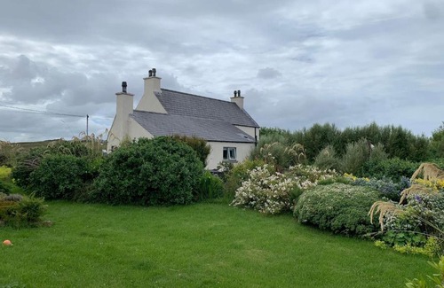 Arnol House | Brenarth Taigh