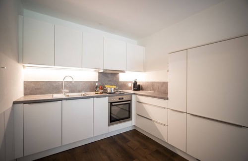 Engadin Scoul Apartment | Brentschpark No. 33: Charming renovated 2.5-room flat in the quiet located Brentschpark