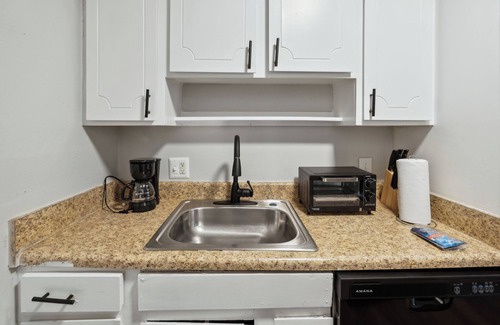 Nashville Apartment | Brentwood A2 I Cozy & Comfy I 2Bd I Free Parking