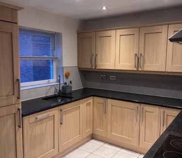 Walkden Apartment | Brentwood Court