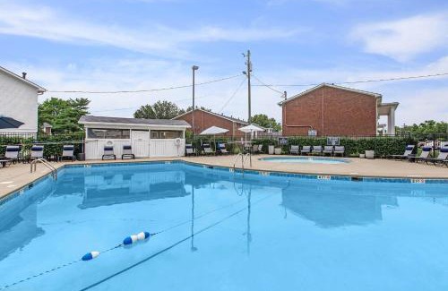 Nashville Apartment | Brentwood N9 I Cozy & Comfy I 2bd I Free Parking