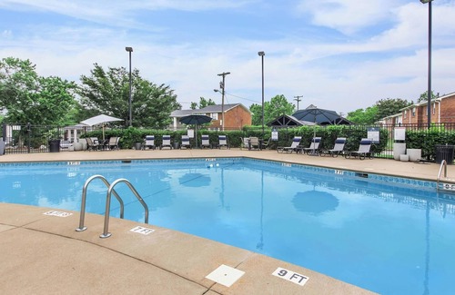 Nashville Apartment | Brentwood U10 I Cozy & Comfy I 2Bd I Free Parking