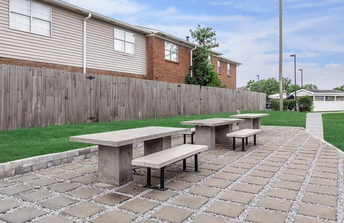 Nashville Apartment | Brentwood U10 I Cozy & Comfy I 2Bd I Free Parking