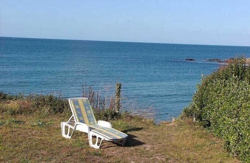 Locquirec House | Breton fisherman's house with direct access to the sandy beach, beautiful sea view