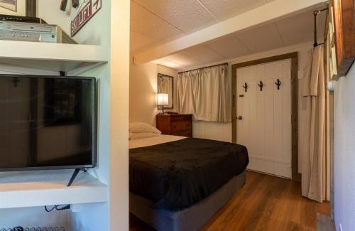 Glenwood Springs Apartment | Brettelberg Slopeside Condos F7