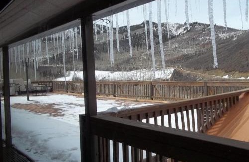 Glenwood Springs Apartment | Brettelberg Slopeside Condos C4