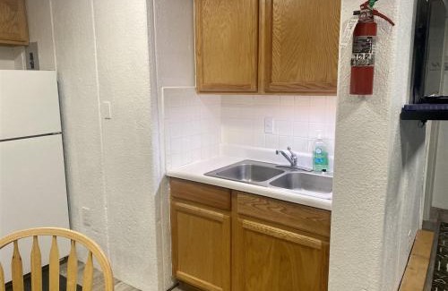 Glenwood Springs Apartment | Brettelberg Slopeside Condos B5