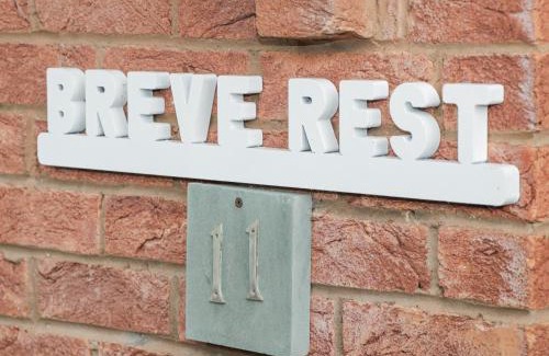 Rhyd-y-foel House | Breve Rest
