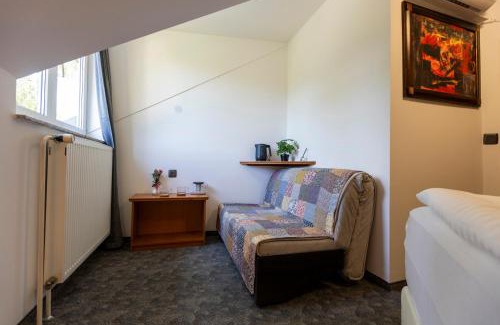 Jesenice Hotel | Brezov kot