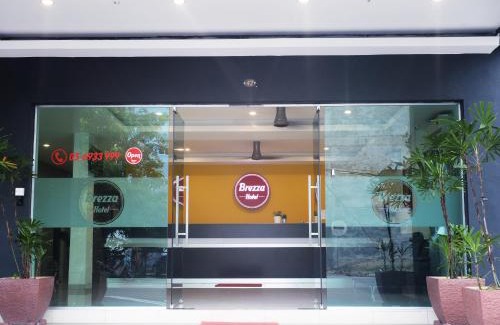 Taman Teratai Hotel | Brezza Hotel Sitiawan