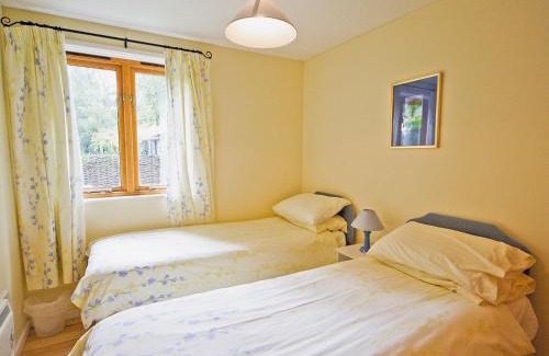 Redisham House | Briar Cottage - E5335