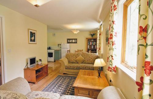 Redisham House | Briar Cottage - E5335