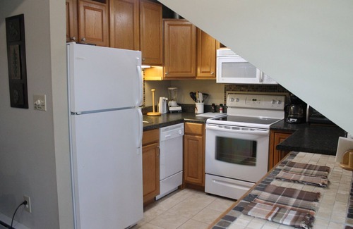 Sugar Mountain Condo | Briarcliff slopesider close to everything!