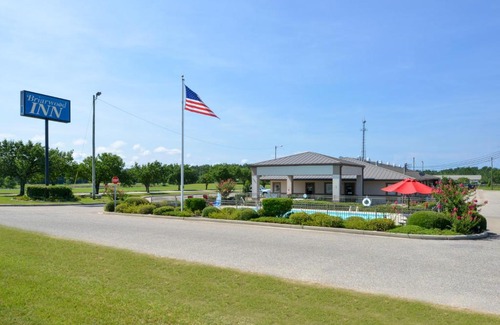 Geneva Hotel | Briarwood Inn Of Geneva