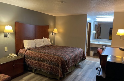 Amory Hotel | Briarwood Inn