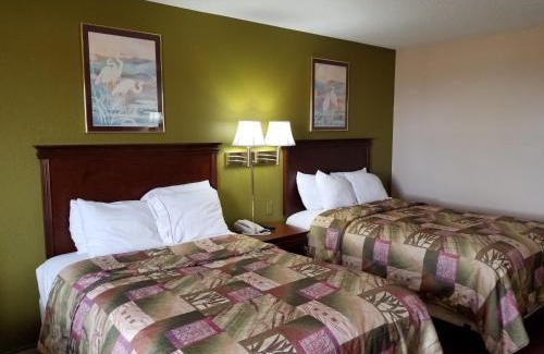 Fairfield Hotel | Briarwood Inn
