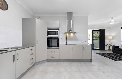 Bongaree Villa | Bribie Getaway Villa