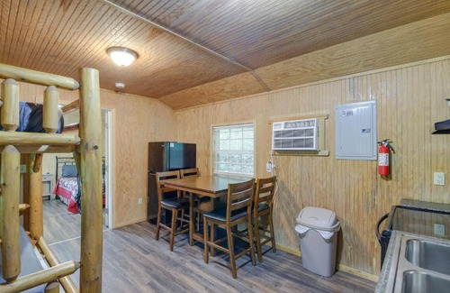 Briceville House | Briceville Cabin with River Access and Mountain Views!