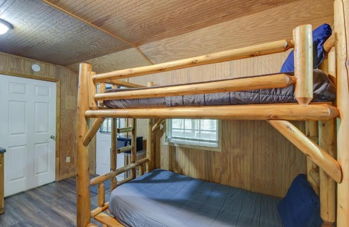 Briceville House | Briceville Cabin with River Access and Mountain Views!