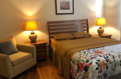 Hamlet House | Brick House Retreat