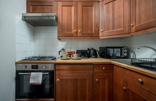 Spitalfields Apartment | Brick Lane, London 🏡 Glamorous One Bedroom Serviced Apartment