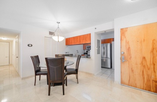 Brickell Apartment | Brickell 3 Bedroom Corner Unit