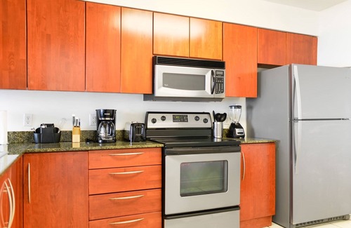 Brickell Apartment | Brickell Retreat with Views