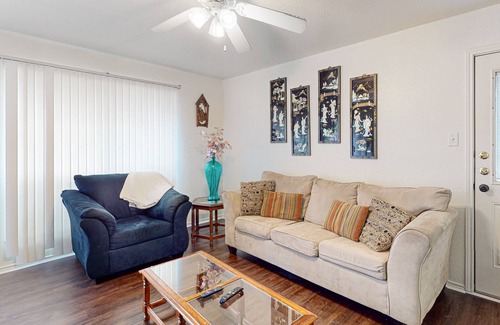 Killeen House | Brickside Beauty | Getaway in Killeen
