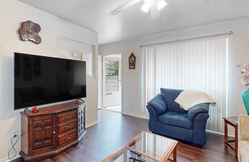 Killeen House | Brickside Beauty | Getaway in Killeen