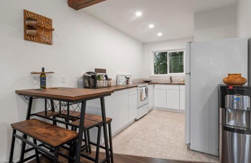 Strathcona House | Brickwood Cabin