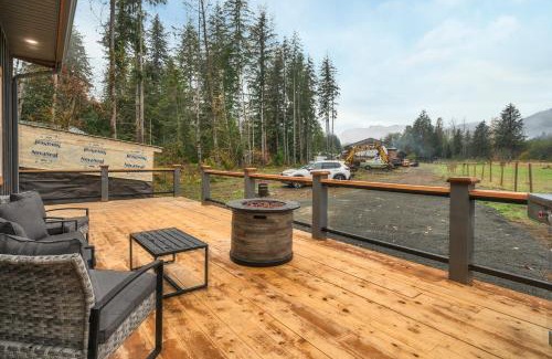Strathcona House | Brickwood Cabin