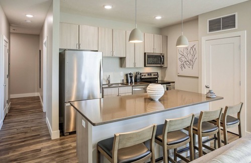 McKinney Apartment | Bridge At McKinney Apartments By Barsala