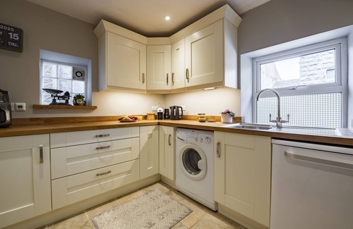 Hawes Cottage | Bridge Cottage, Hawes