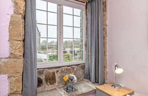 Giggleswick Apartment | Bridge End Mill Holiday Apartments by Guestz