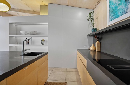 Alexandra House | Bridge Hill Beauty - Alexandra Holiday Home