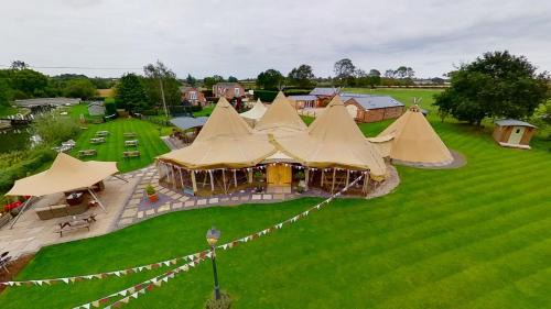 Kibworth Beauchamp Hotel | Bridge House Barn